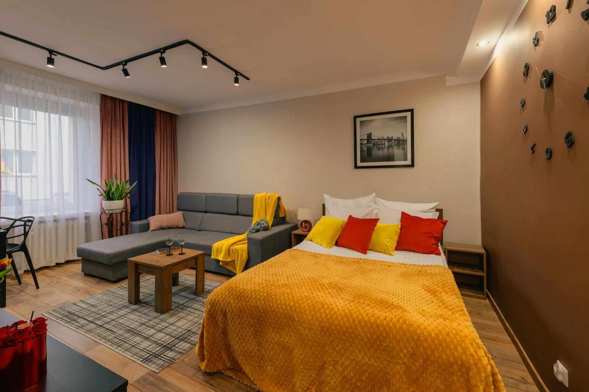 Apartament Pod 13 Bielsko-Biała Extérieur photo